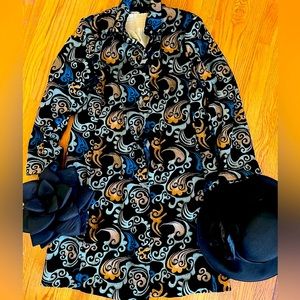 Vintage Anis.A silk velvet, fully lined embroidered coat with jeweled buttons